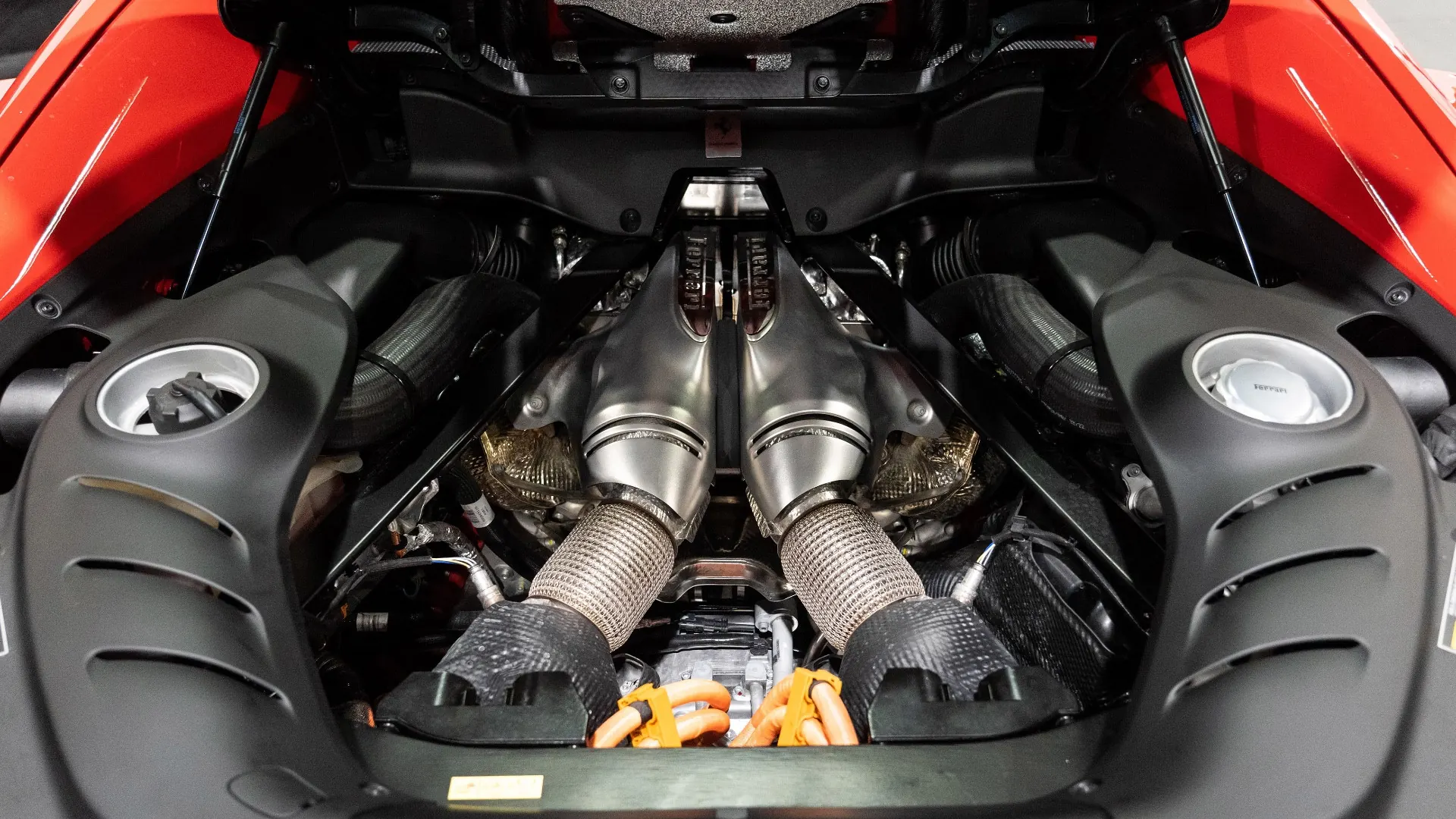 Ferrari 296 — photo 6
