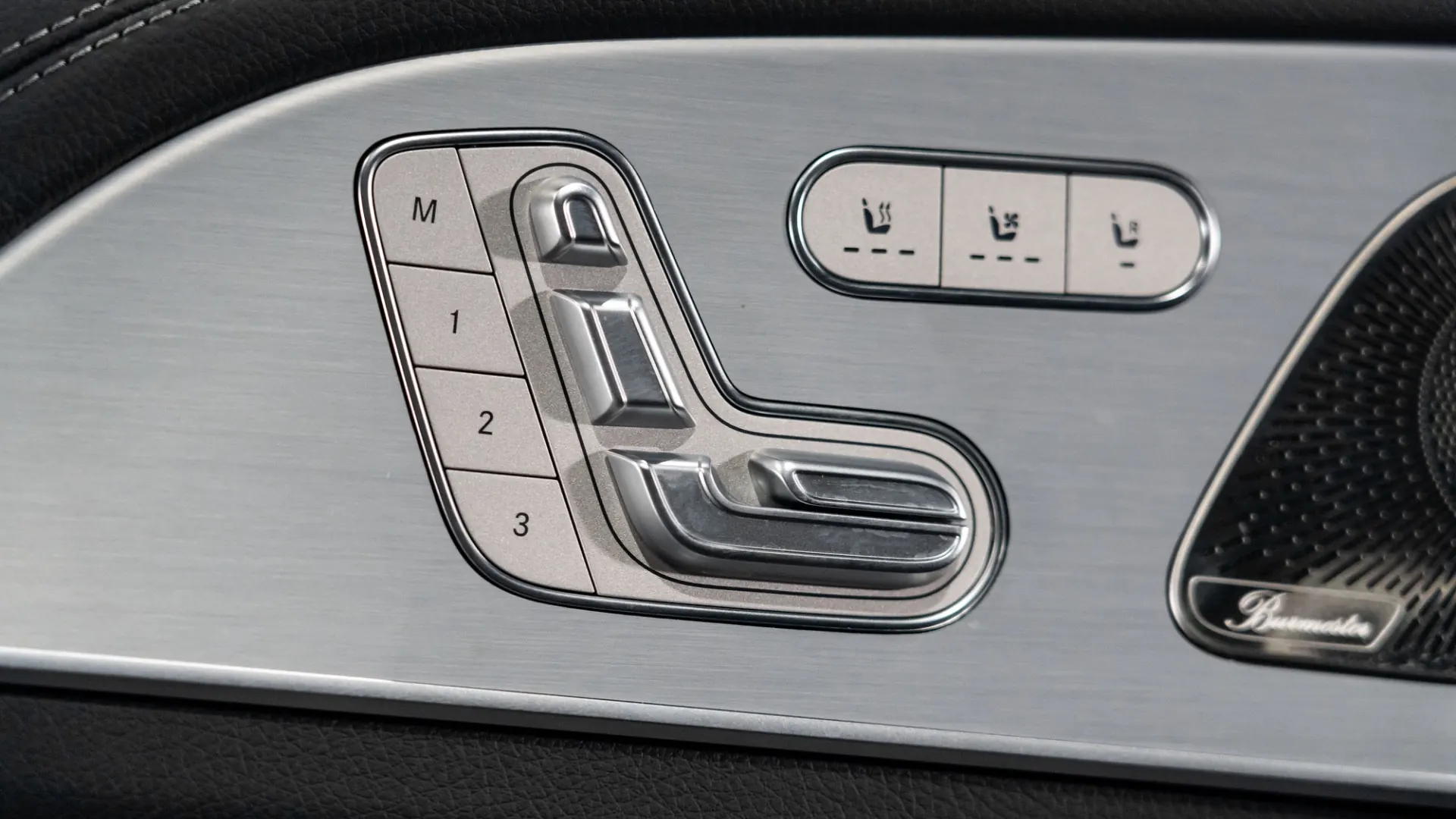 Mercedes GLE — photo 25