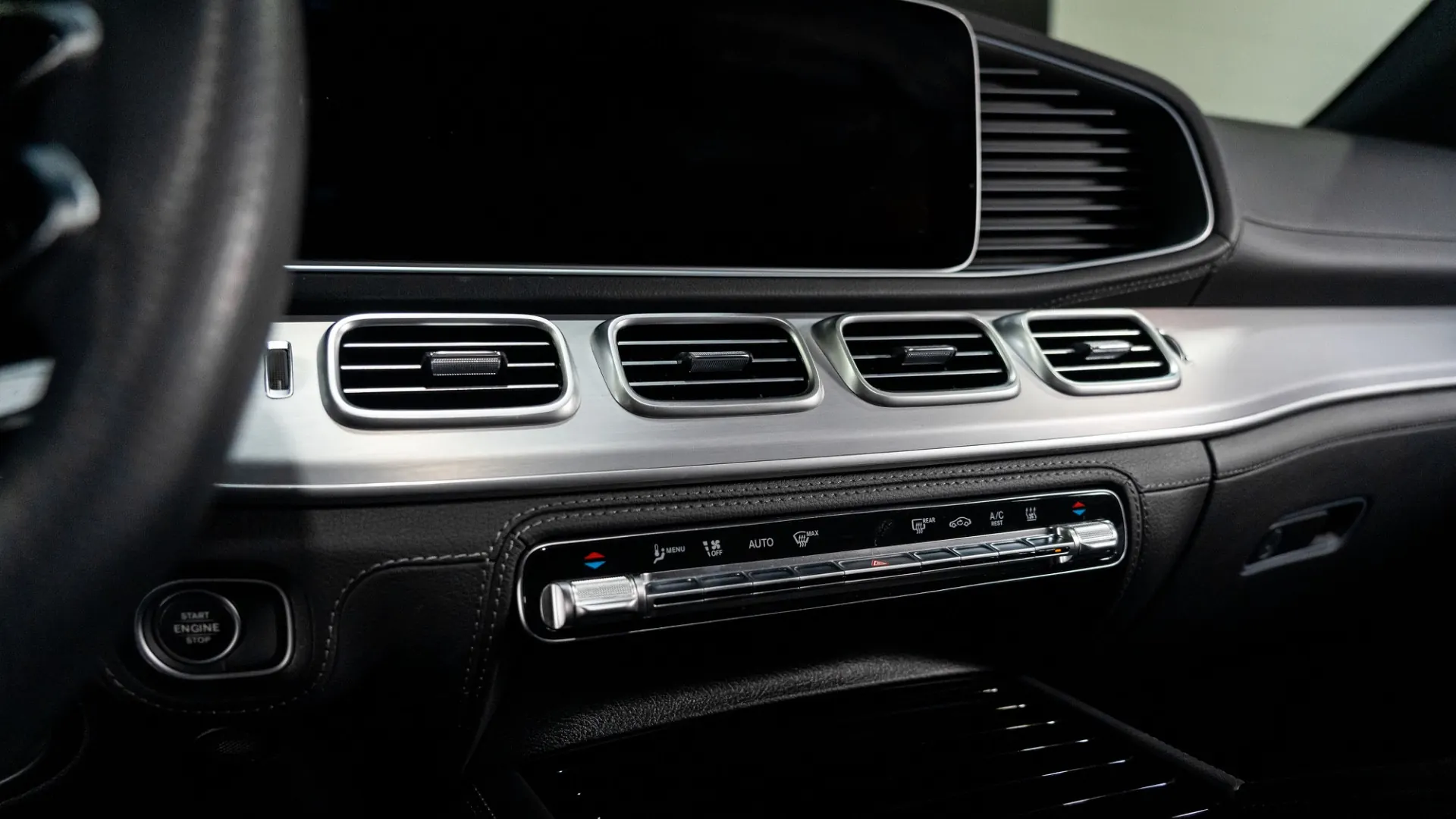 Mercedes GLE — photo 22