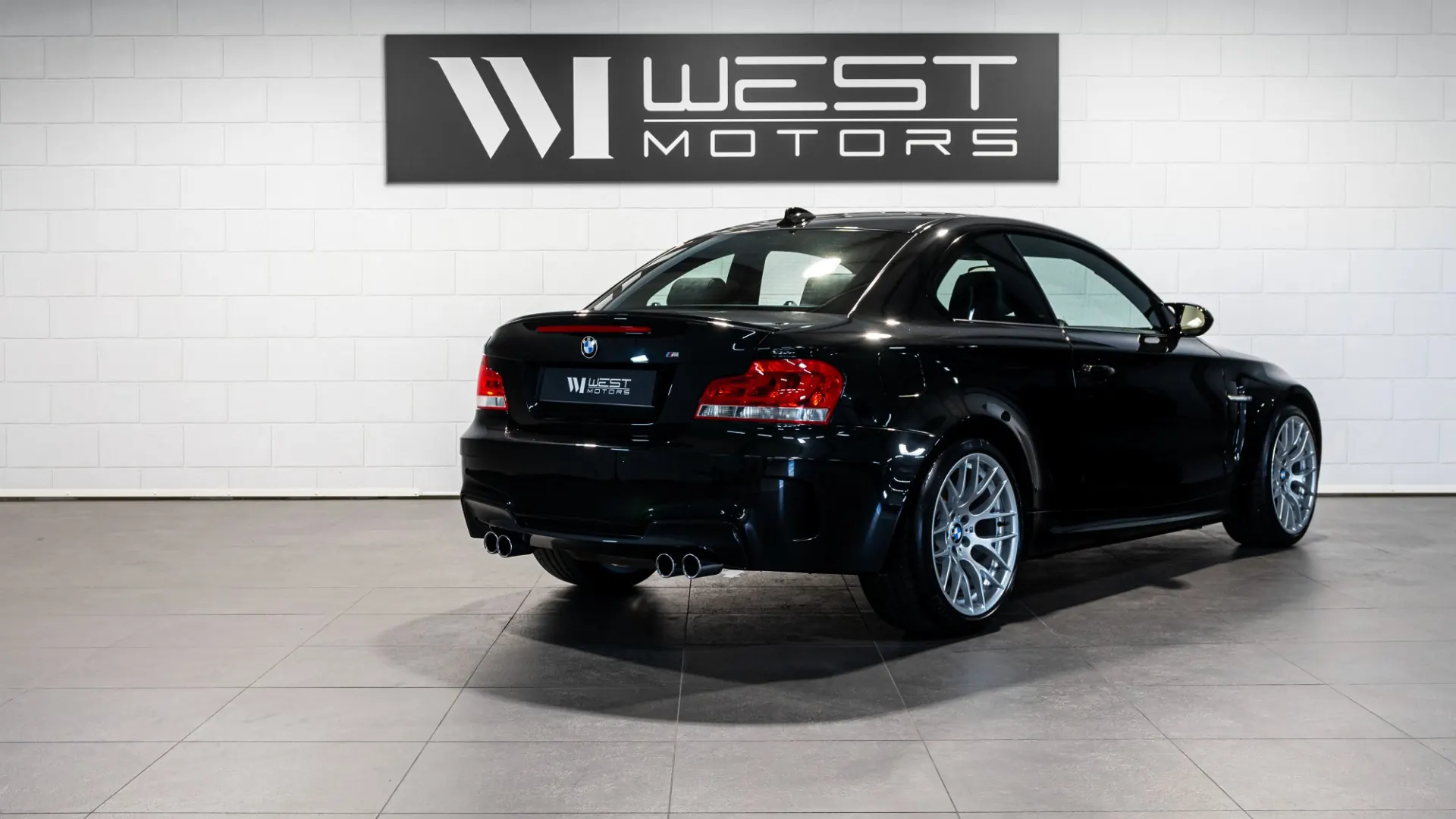 BMW 1 — photo 4