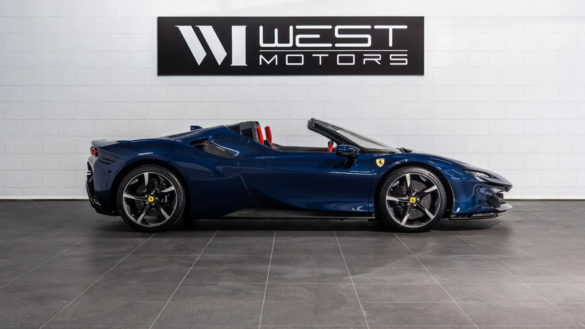 Ferrari SF90 — photo 5