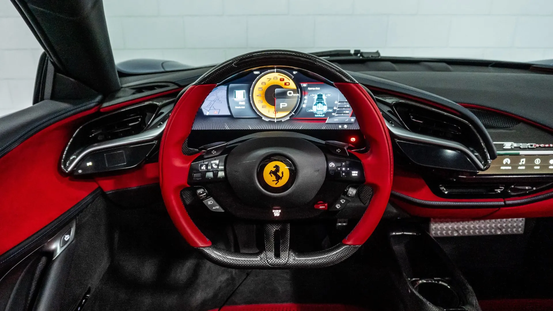 Ferrari SF90 — photo 26
