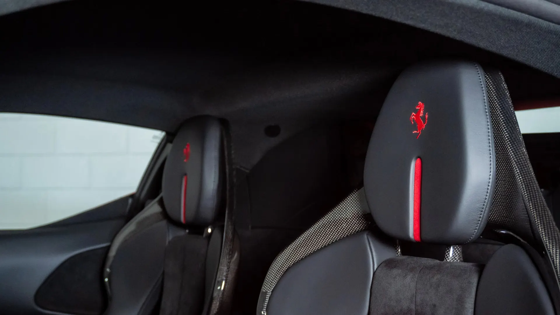 Ferrari SF90 — photo 6
