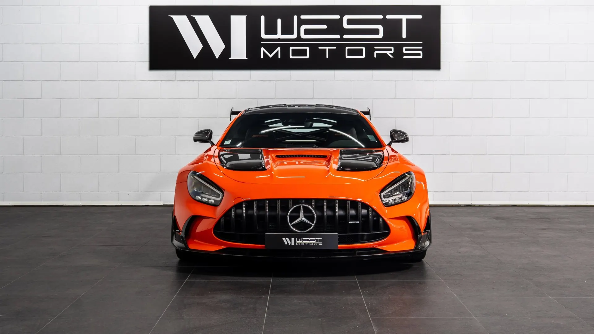 Mercedes-Benz AMG — photo 2