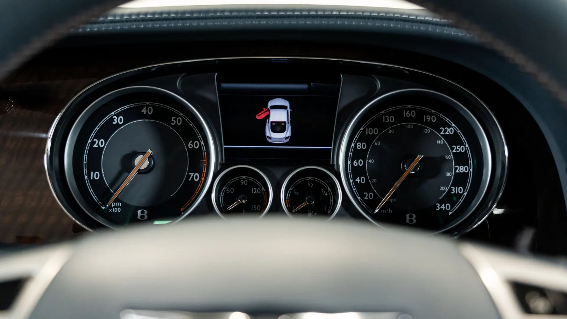 Bentley Continental — photo 15