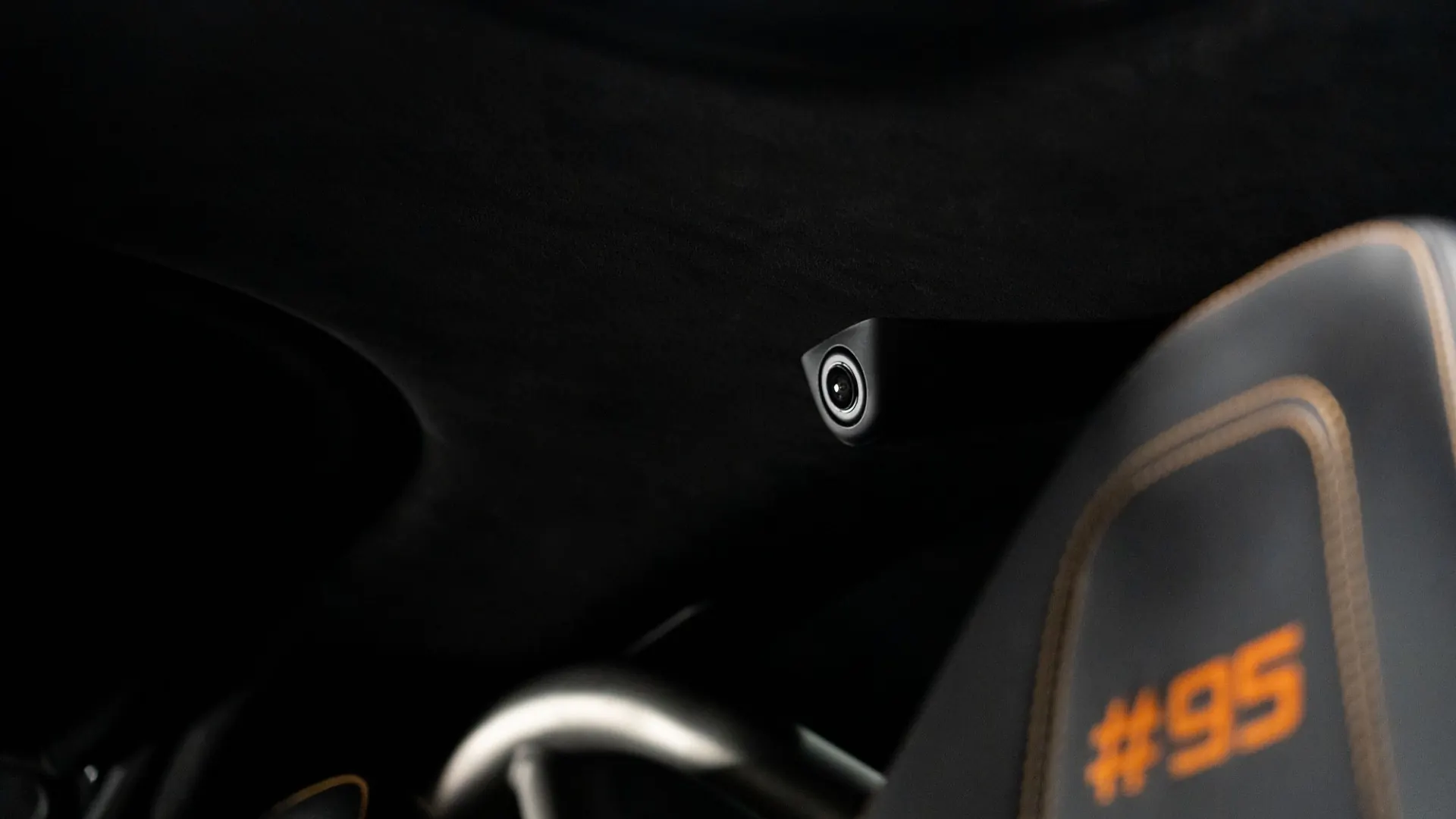 Mclaren 720 — photo 20