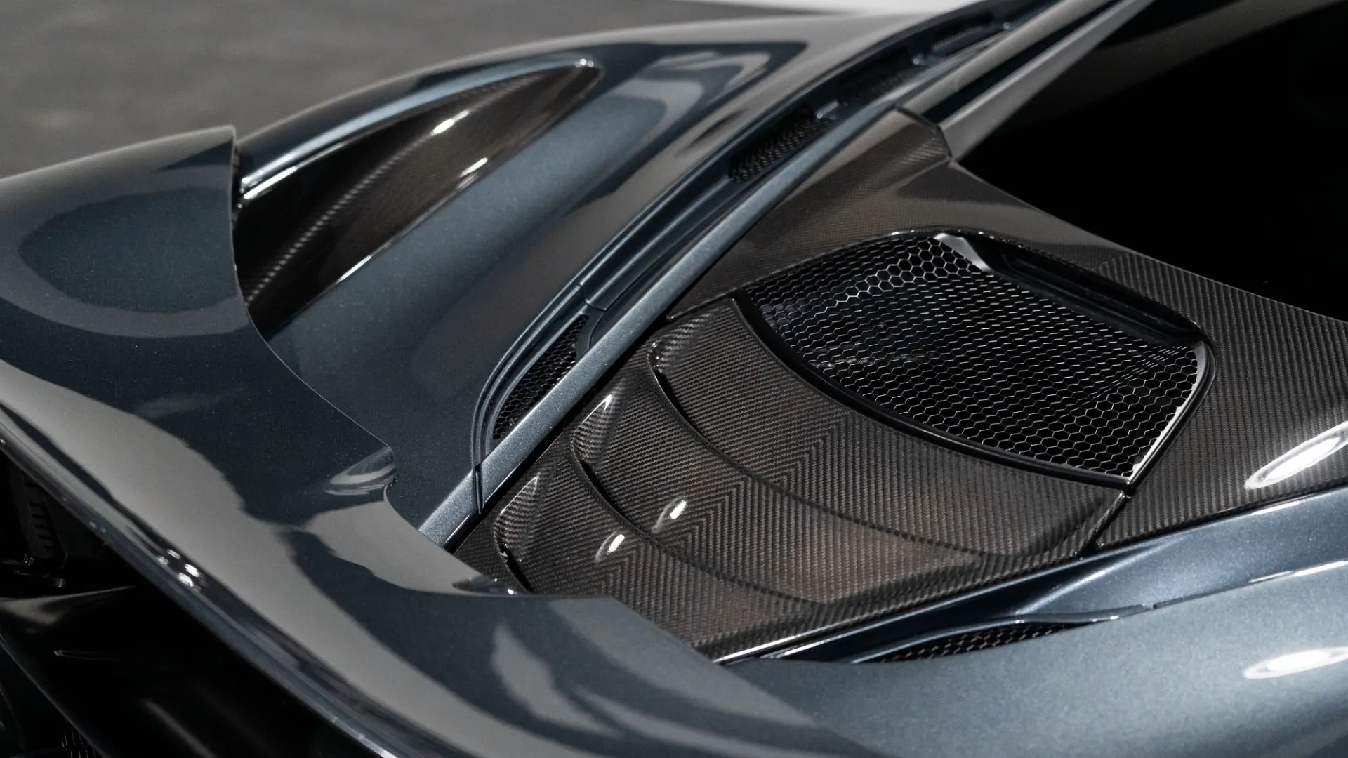 Mclaren 720 — photo 7
