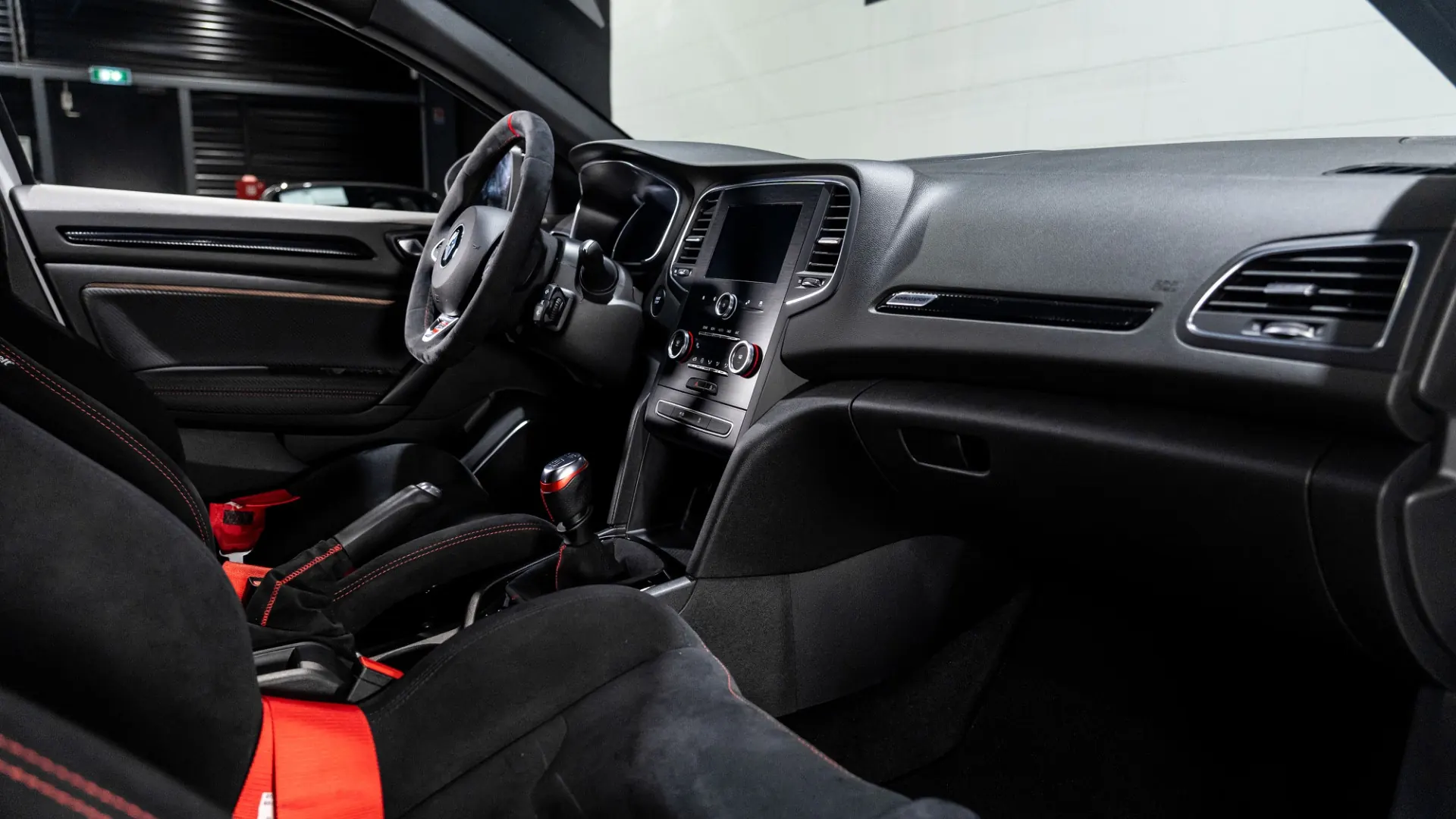 Renault Megane — photo 14