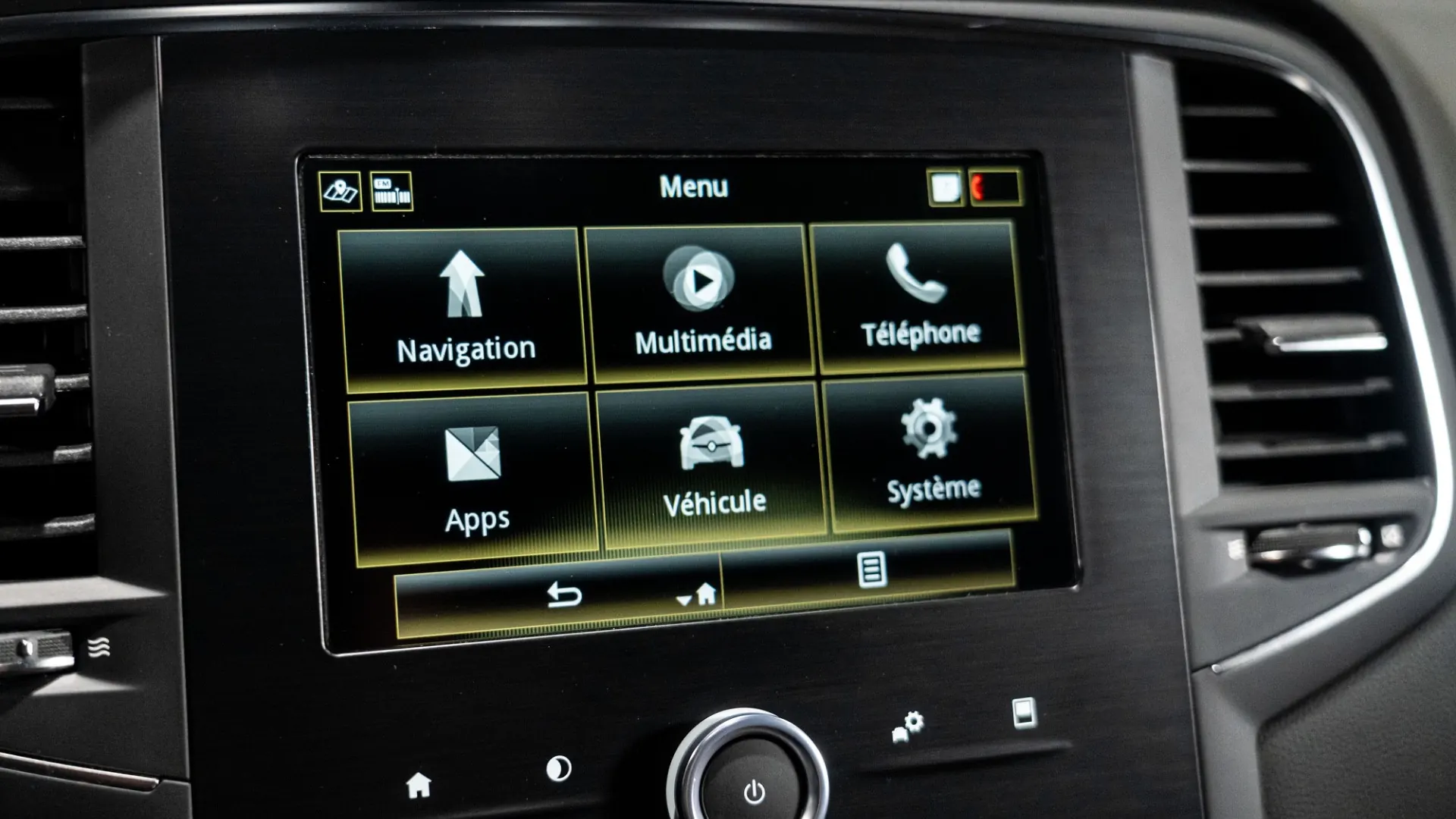 Renault Megane — photo 27
