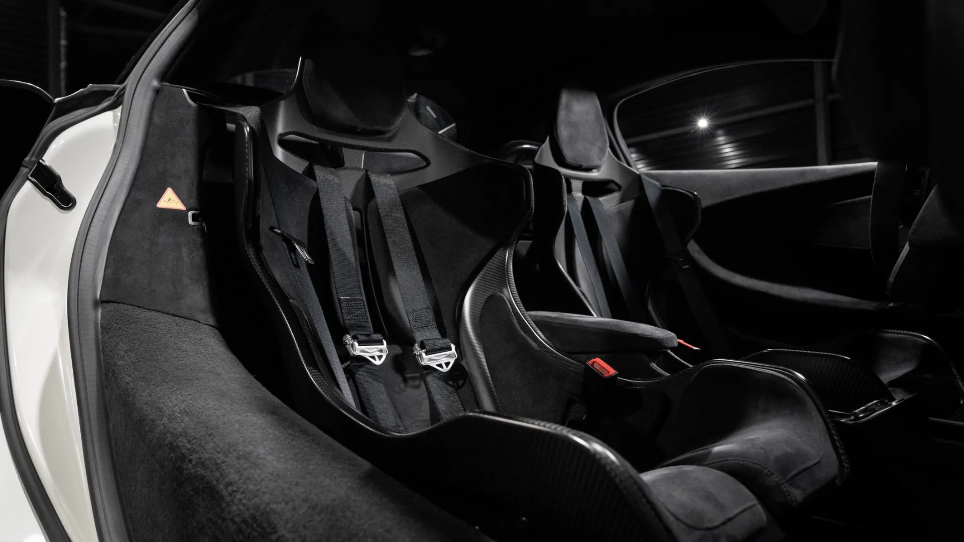 Mclaren 600LT — photo 14