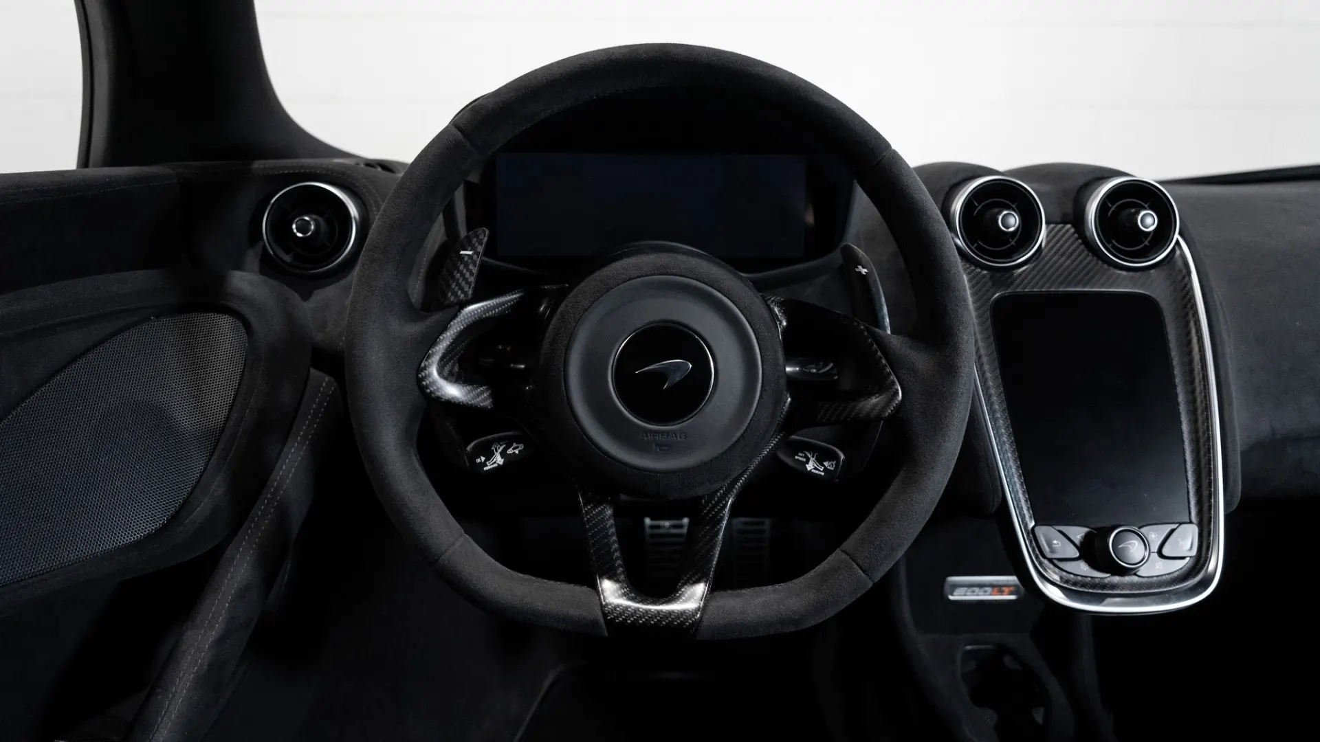 Mclaren 600LT — photo 20