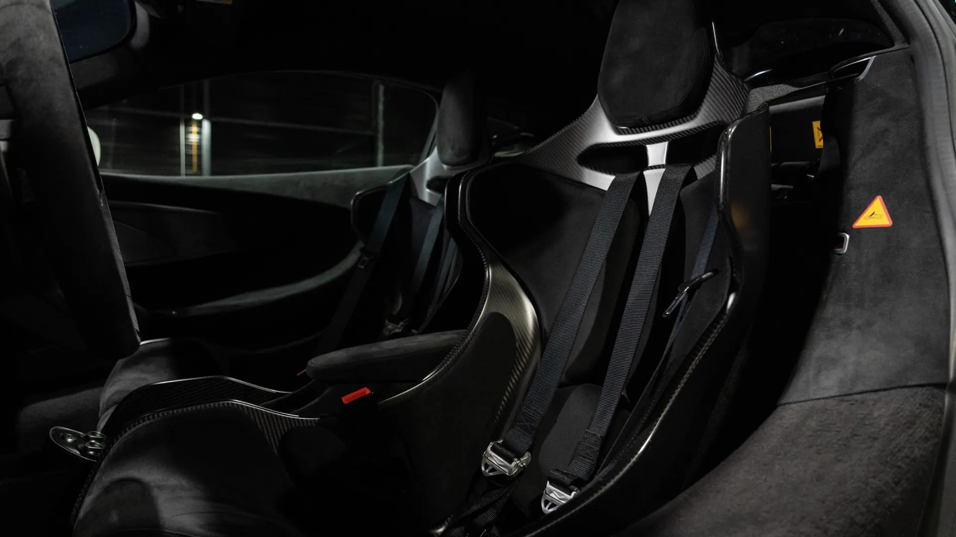 Mclaren 600LT — photo 15
