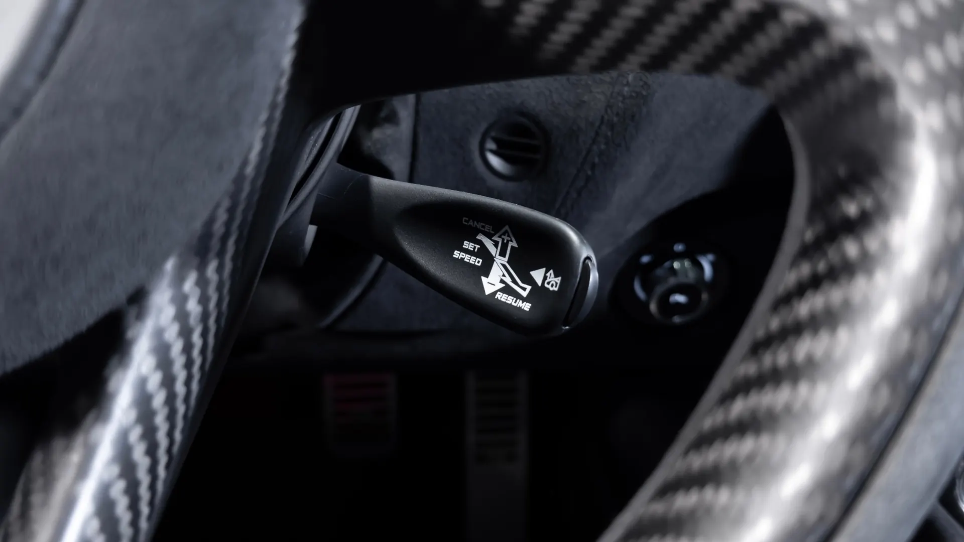 Mclaren 720S — photo 20