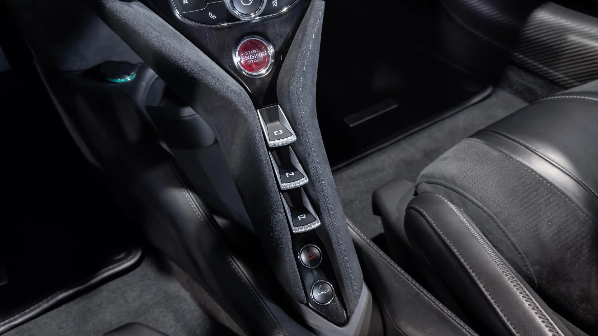 Mclaren 720S — photo 28