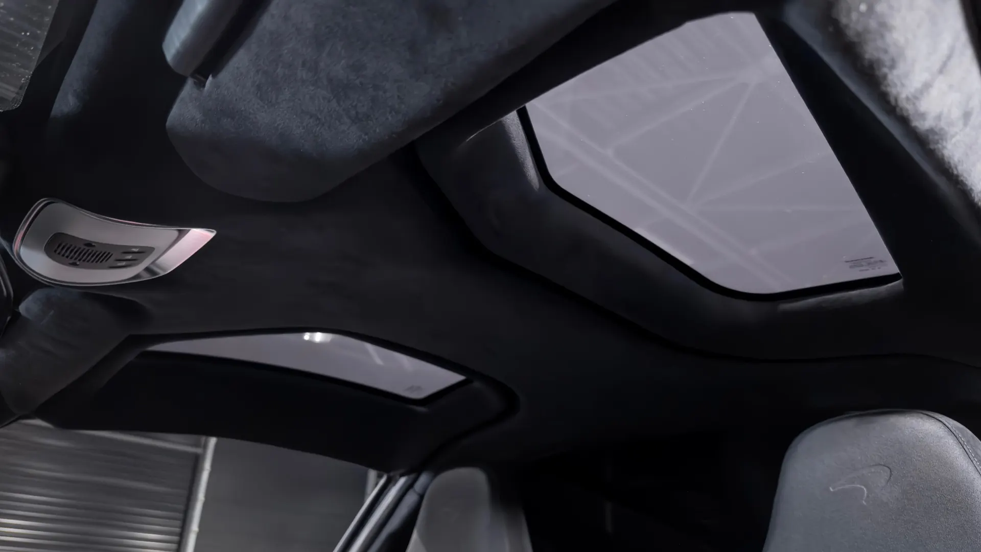 Mclaren 720S — photo 16