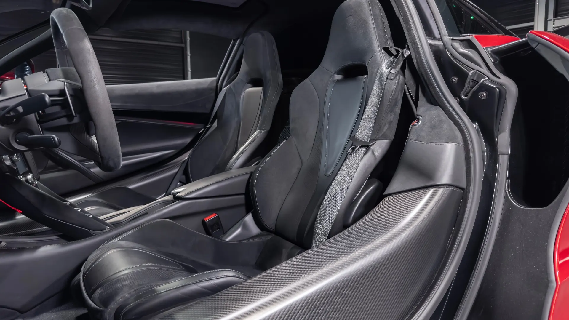 Mclaren 720S — photo 13