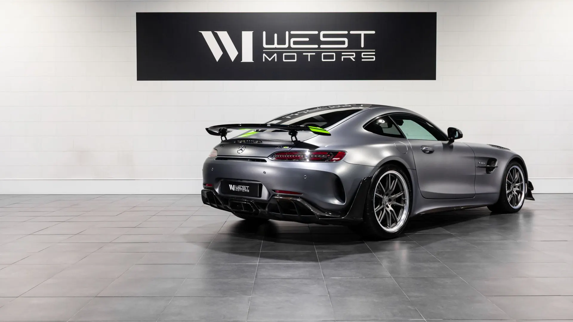 Mercedes AMG — photo 4