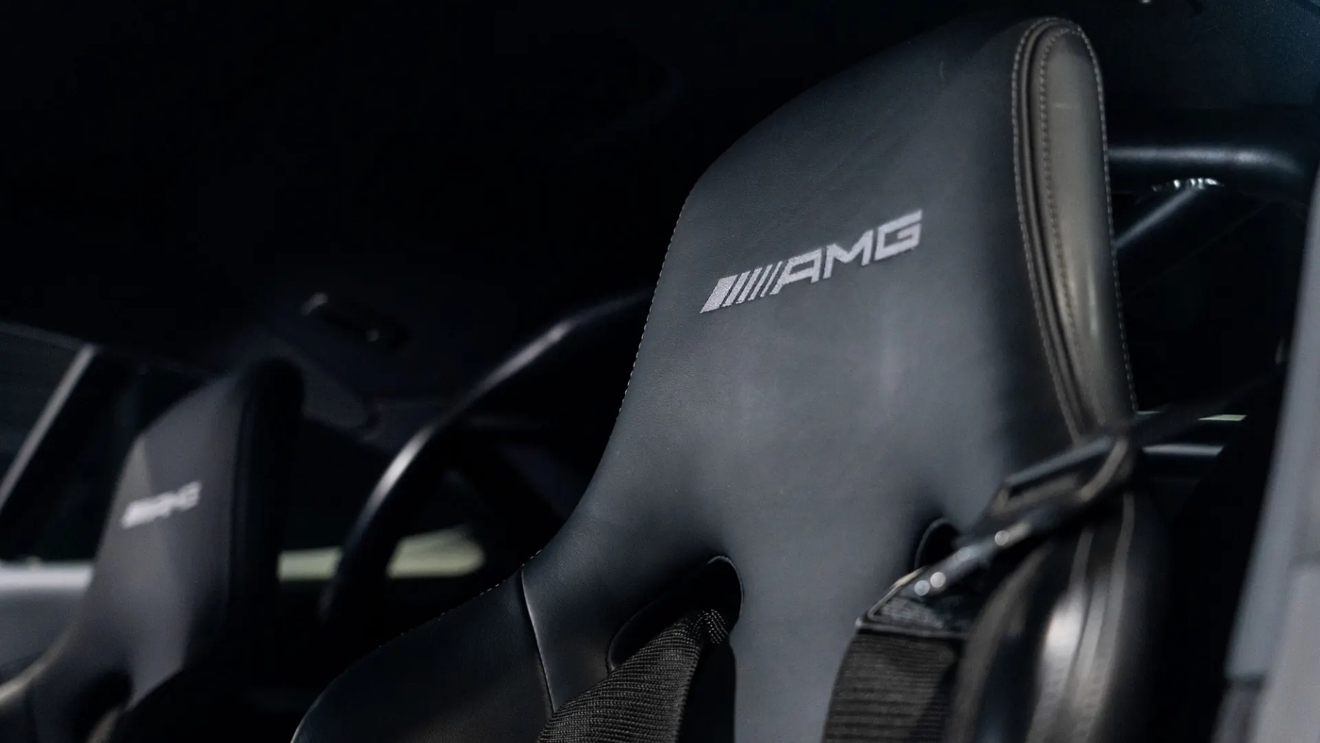 Mercedes AMG — photo 17