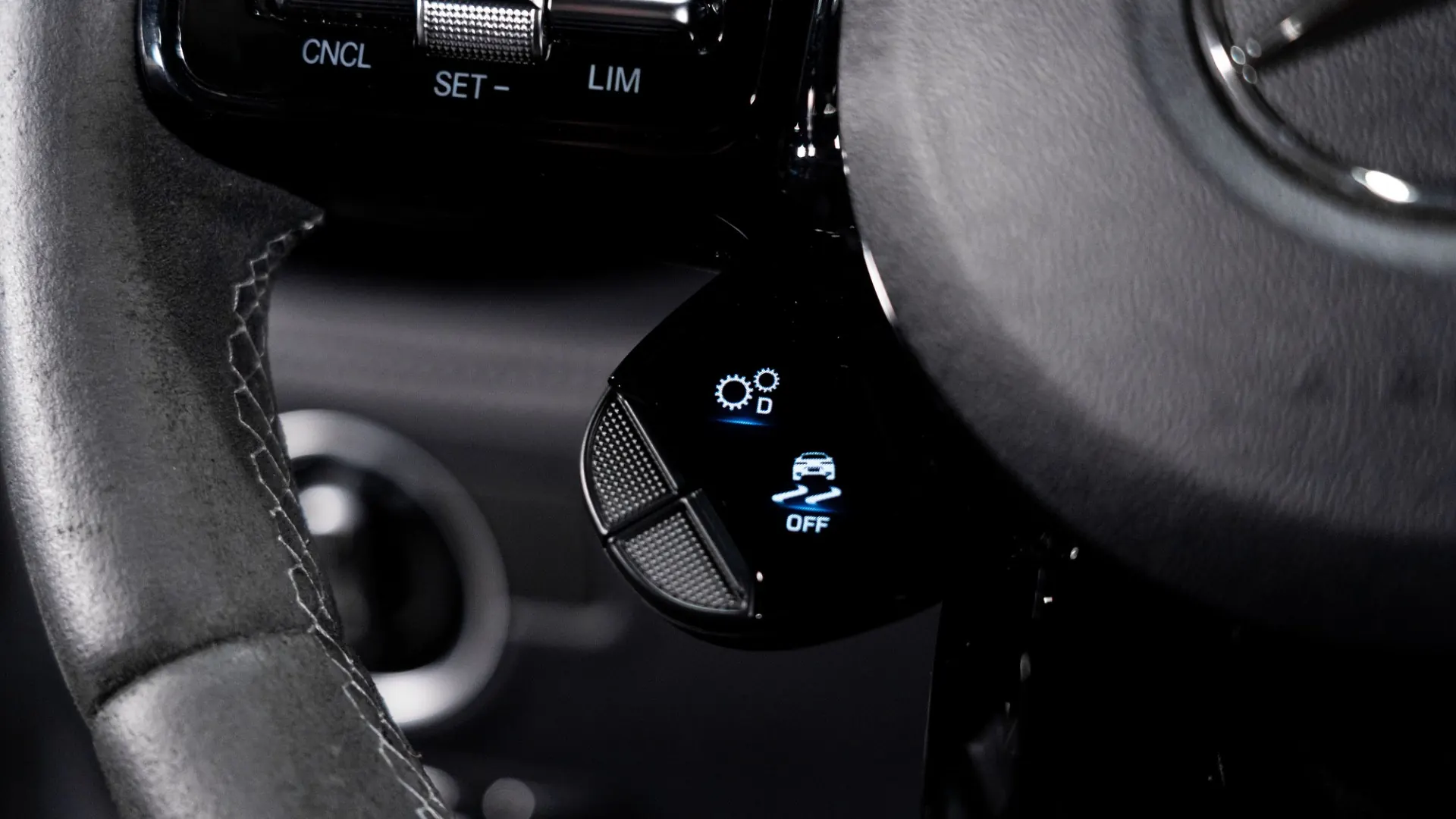 Mercedes AMG — photo 20