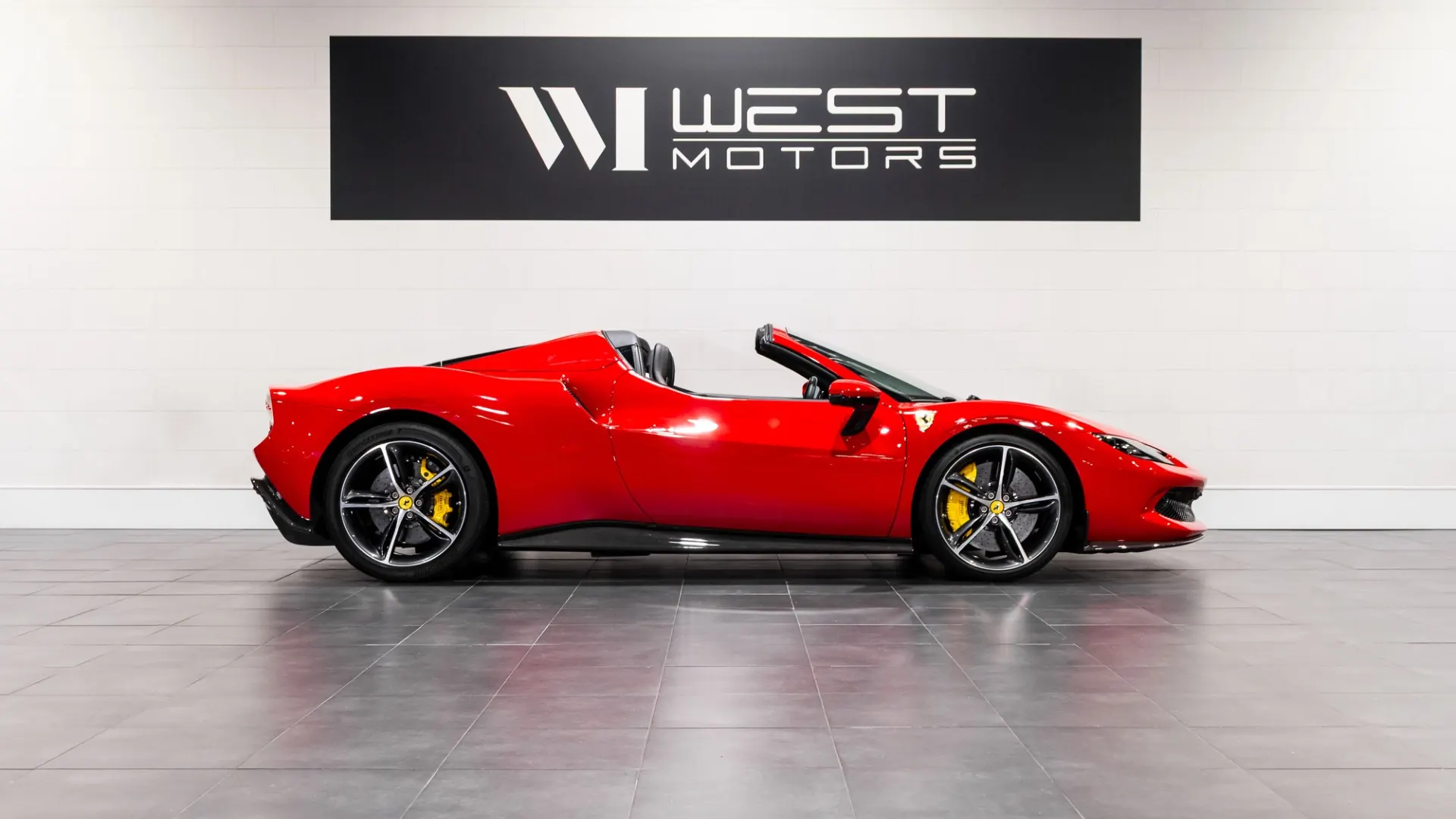 Ferrari 296 — photo 4