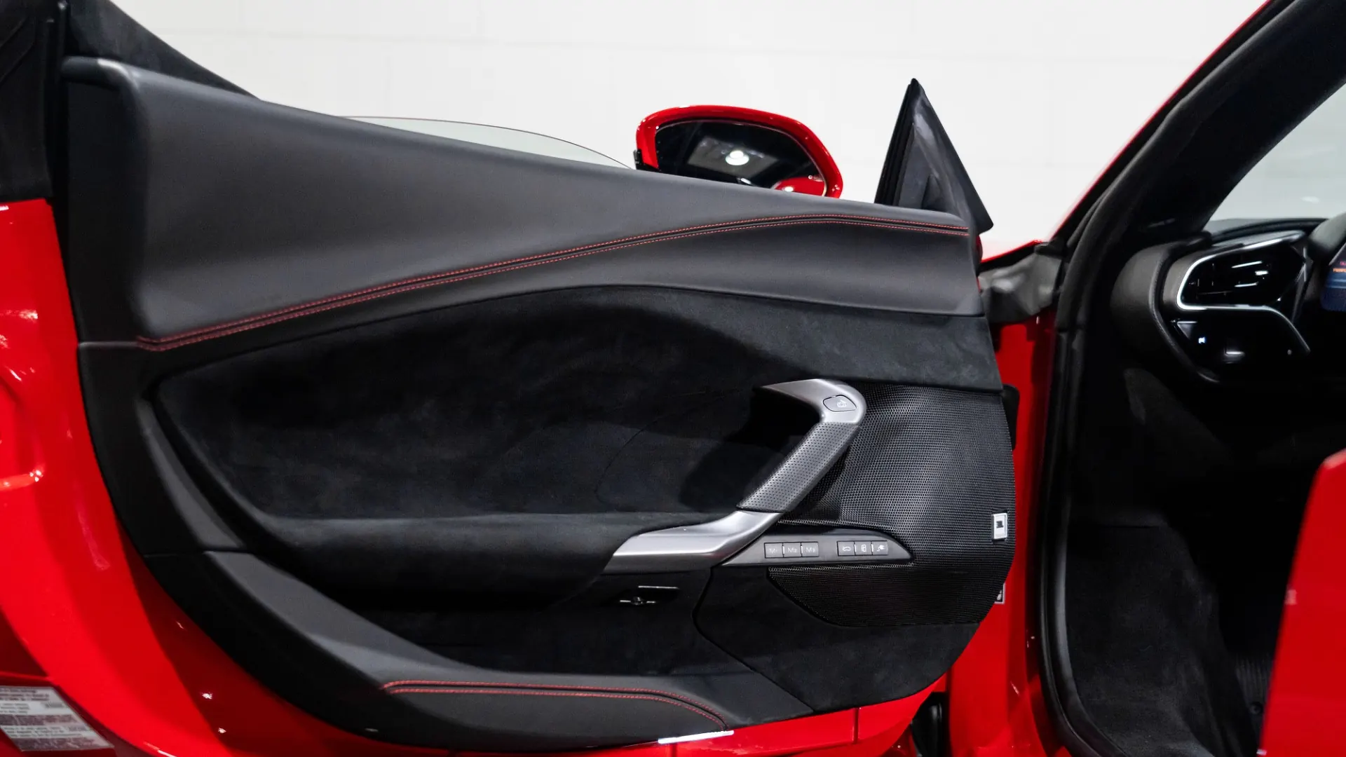 Ferrari 296 — photo 29
