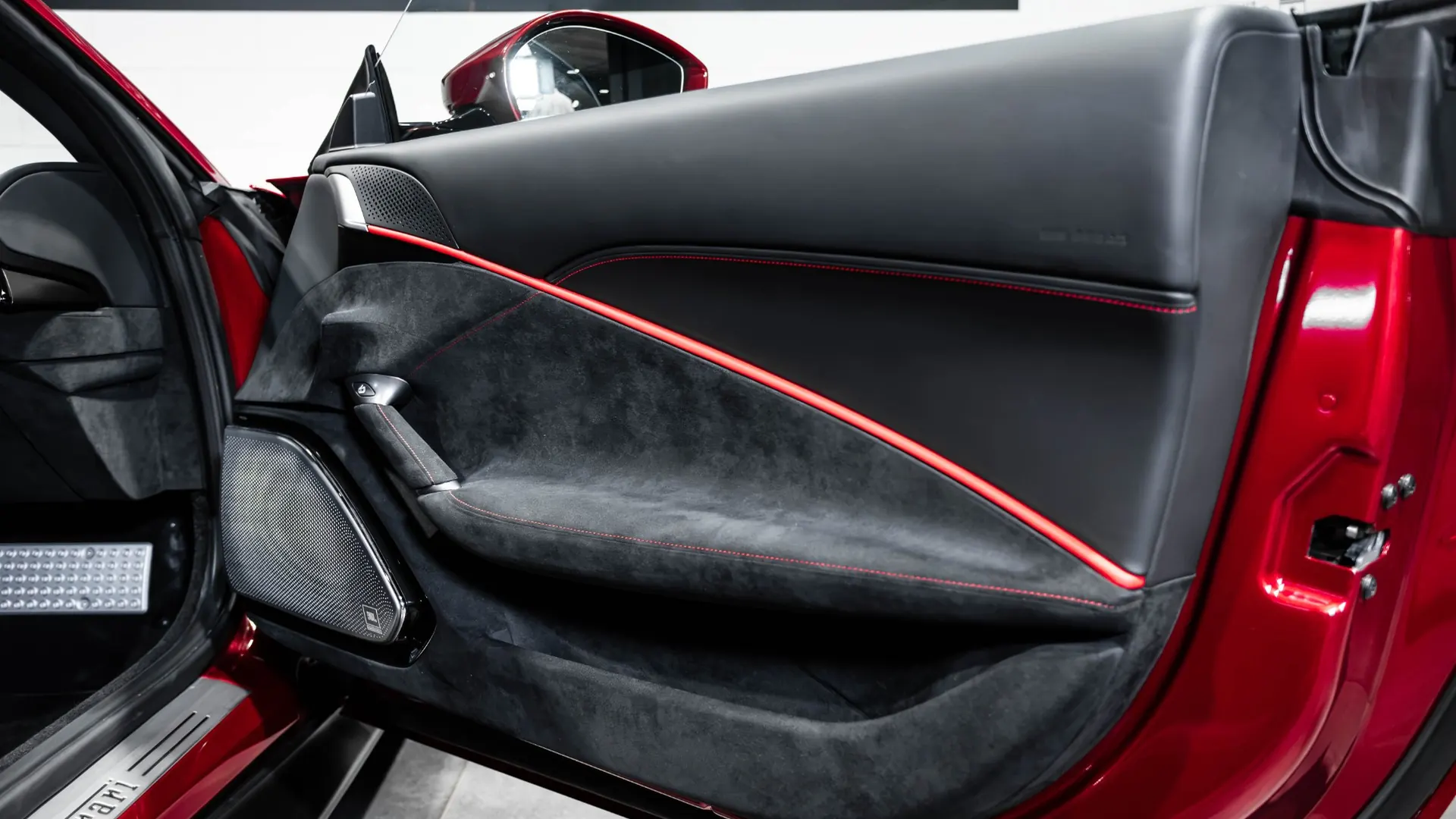 Ferrari Roma — photo 12