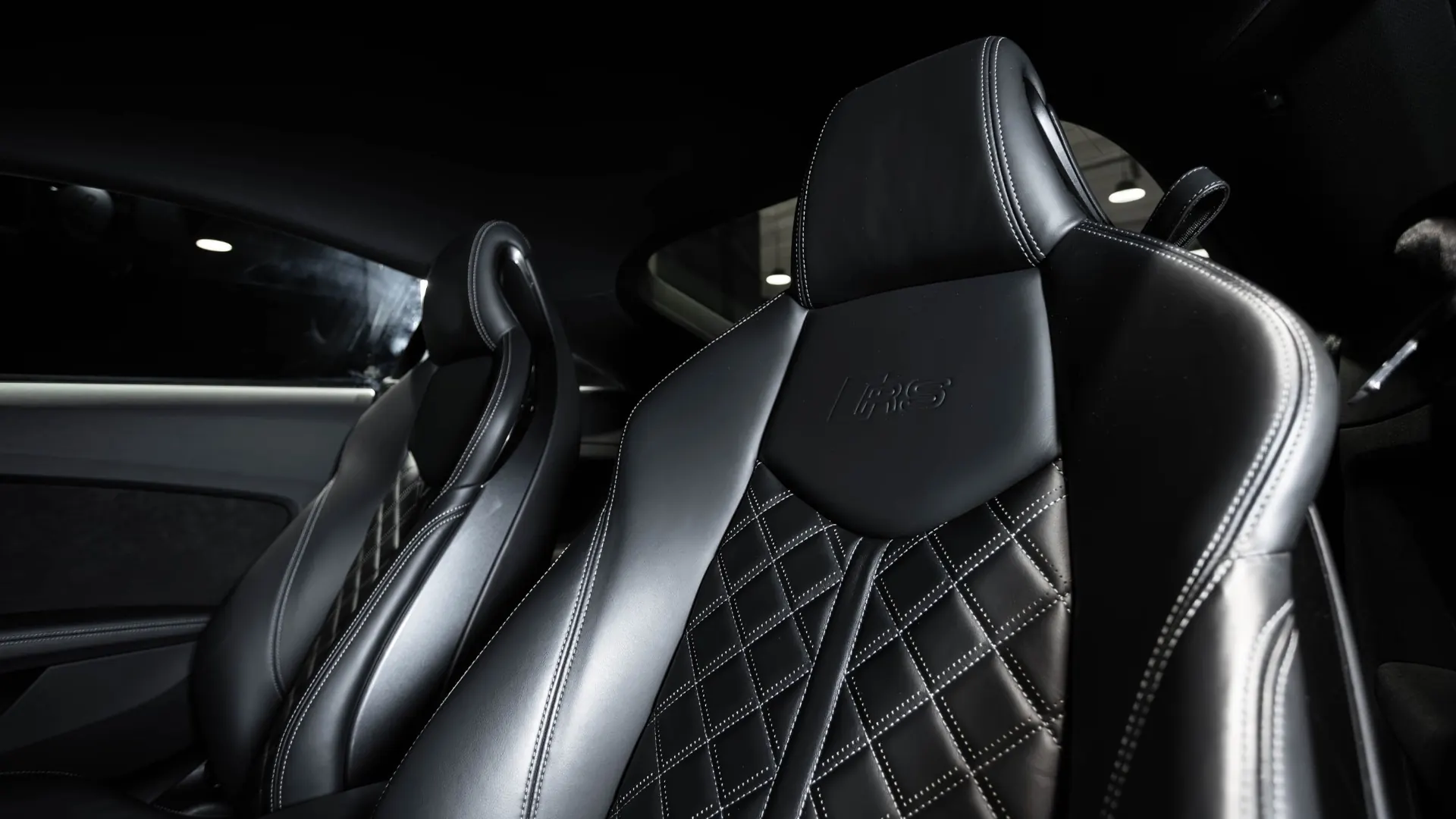 Audi TT — photo 30