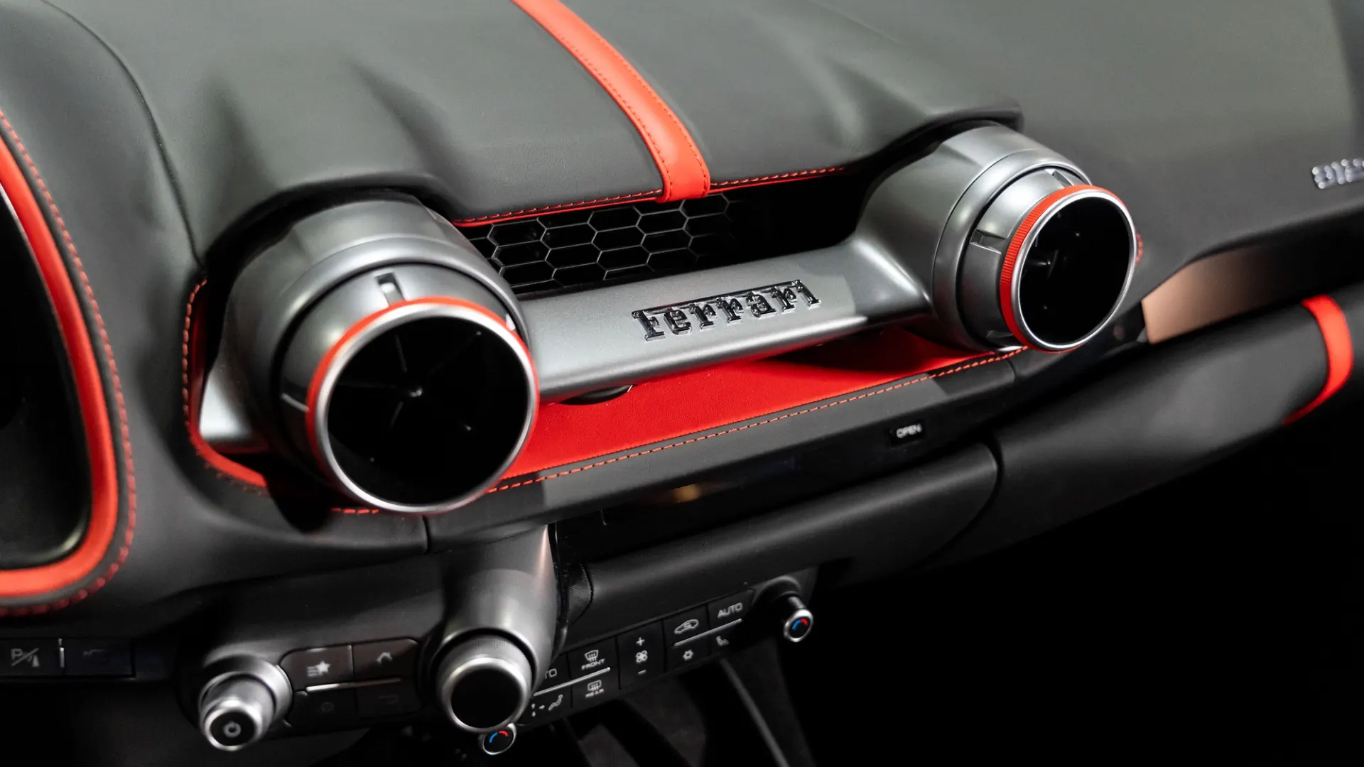 Ferrari 812 — photo 26