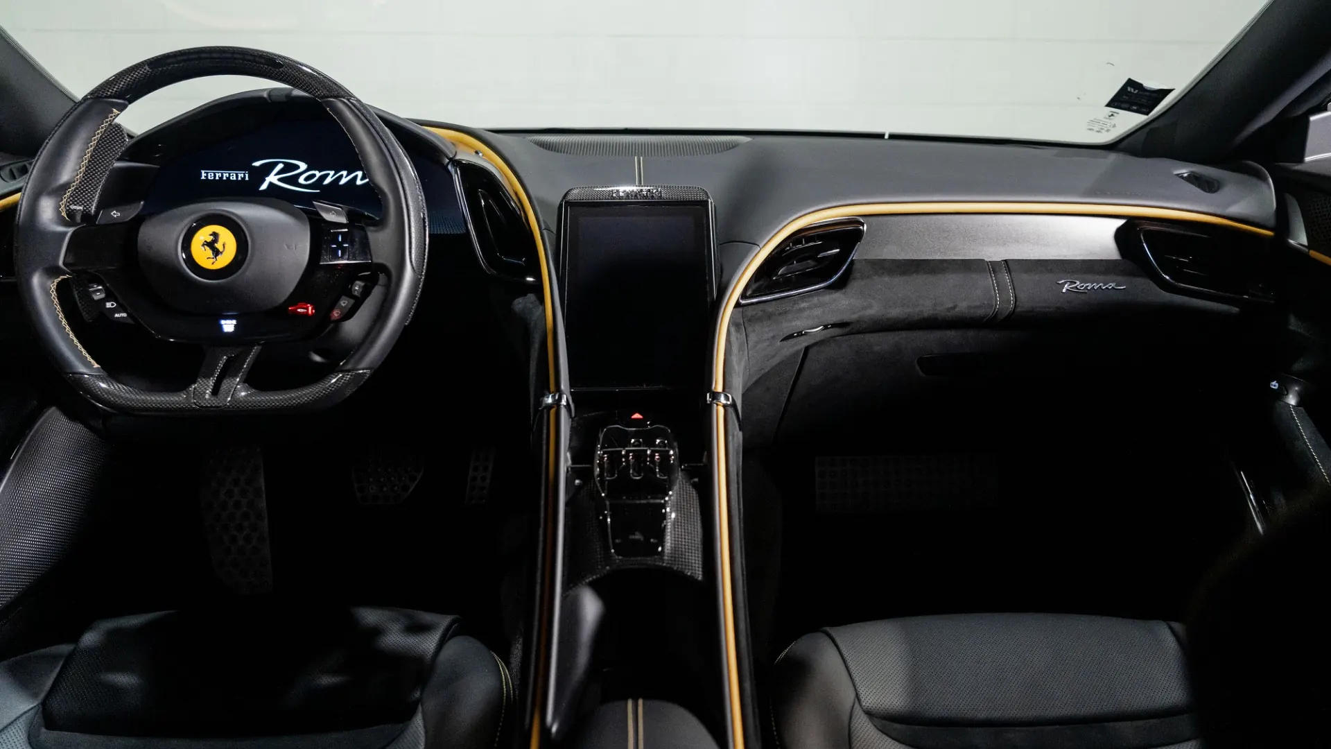Ferrari Roma — photo 8