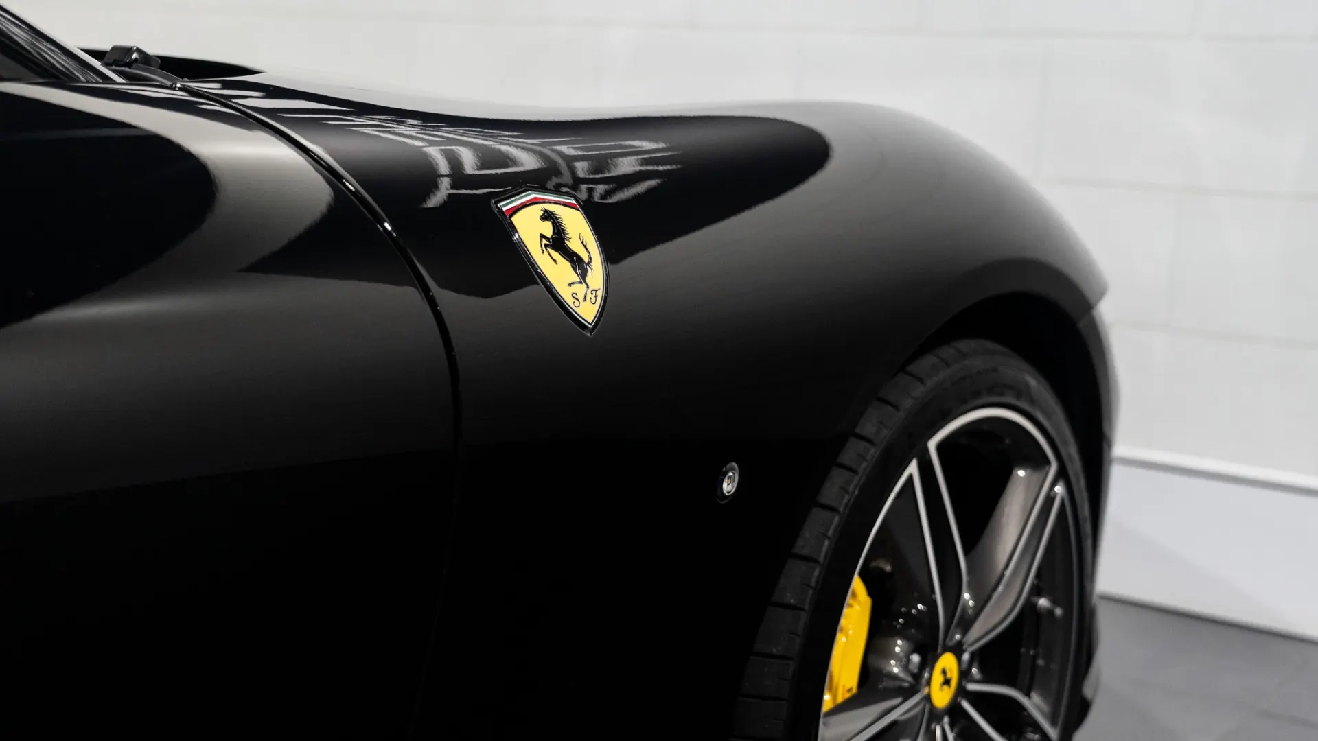 Ferrari Roma — photo 6