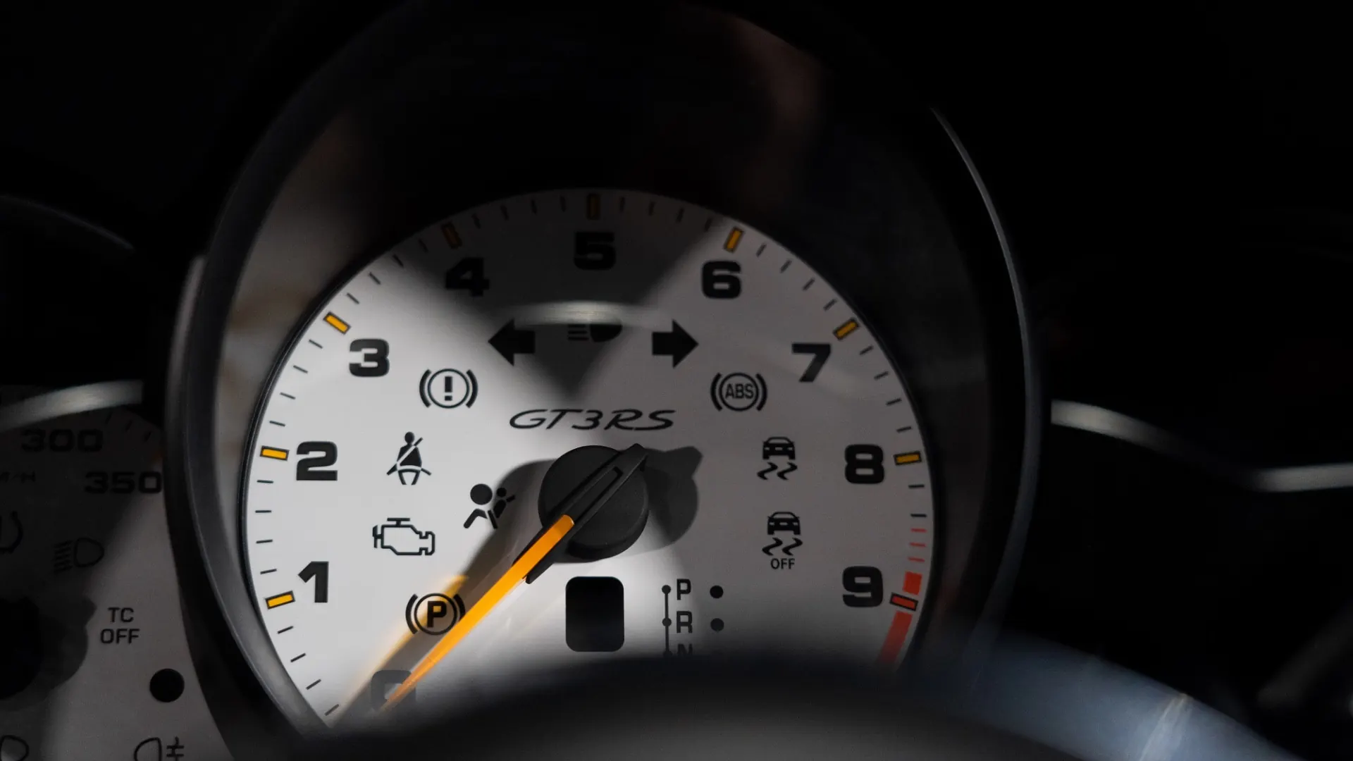 Porsche 911 — photo 19