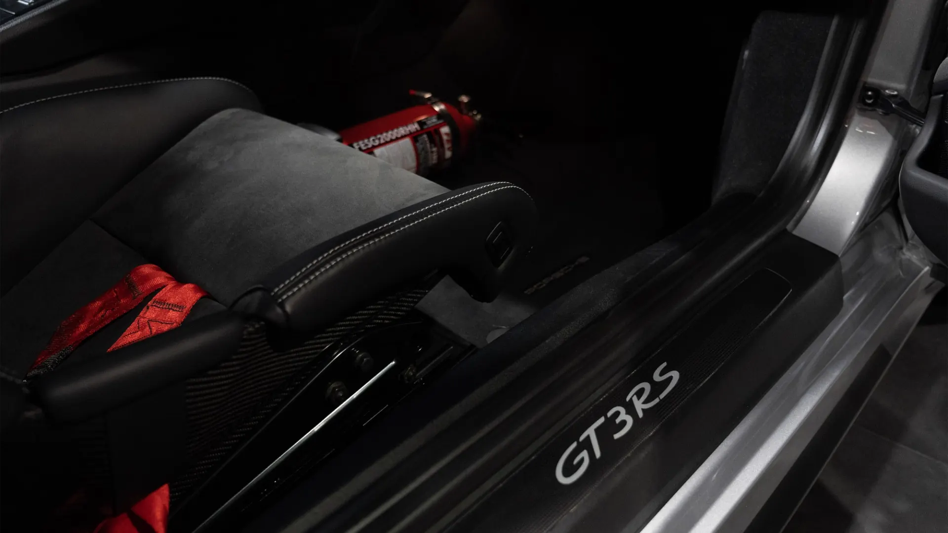 Porsche 911 — photo 10