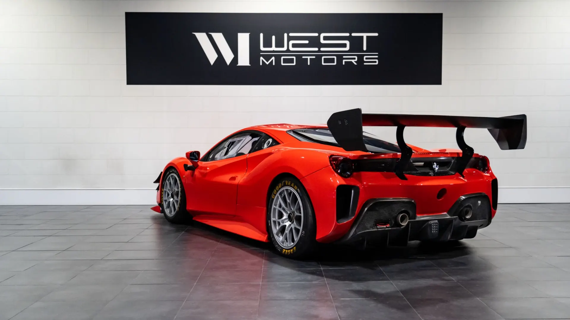 Ferrari 488 — photo 5