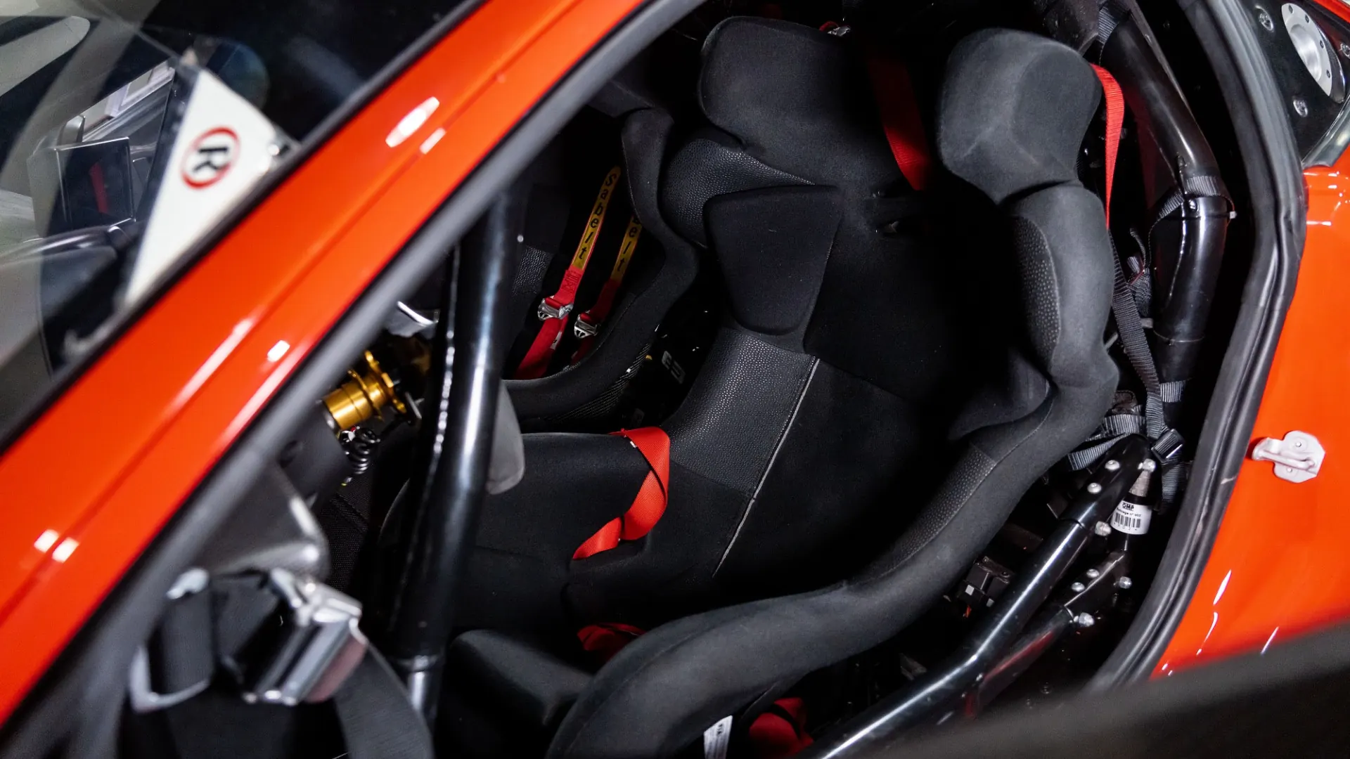 Ferrari 488 — photo 16