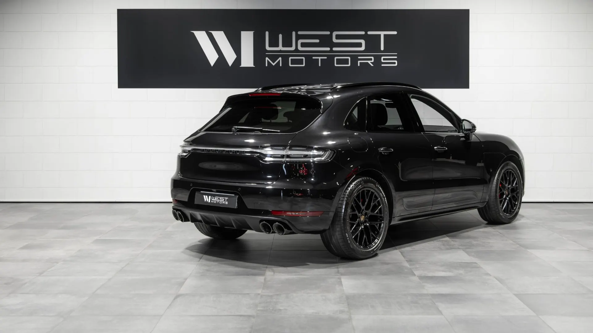 Porsche Macan — photo 4