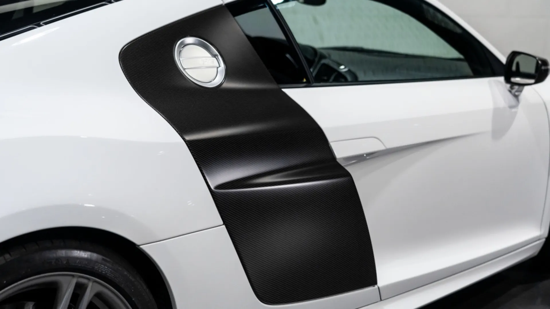 Audi R8 — photo 8