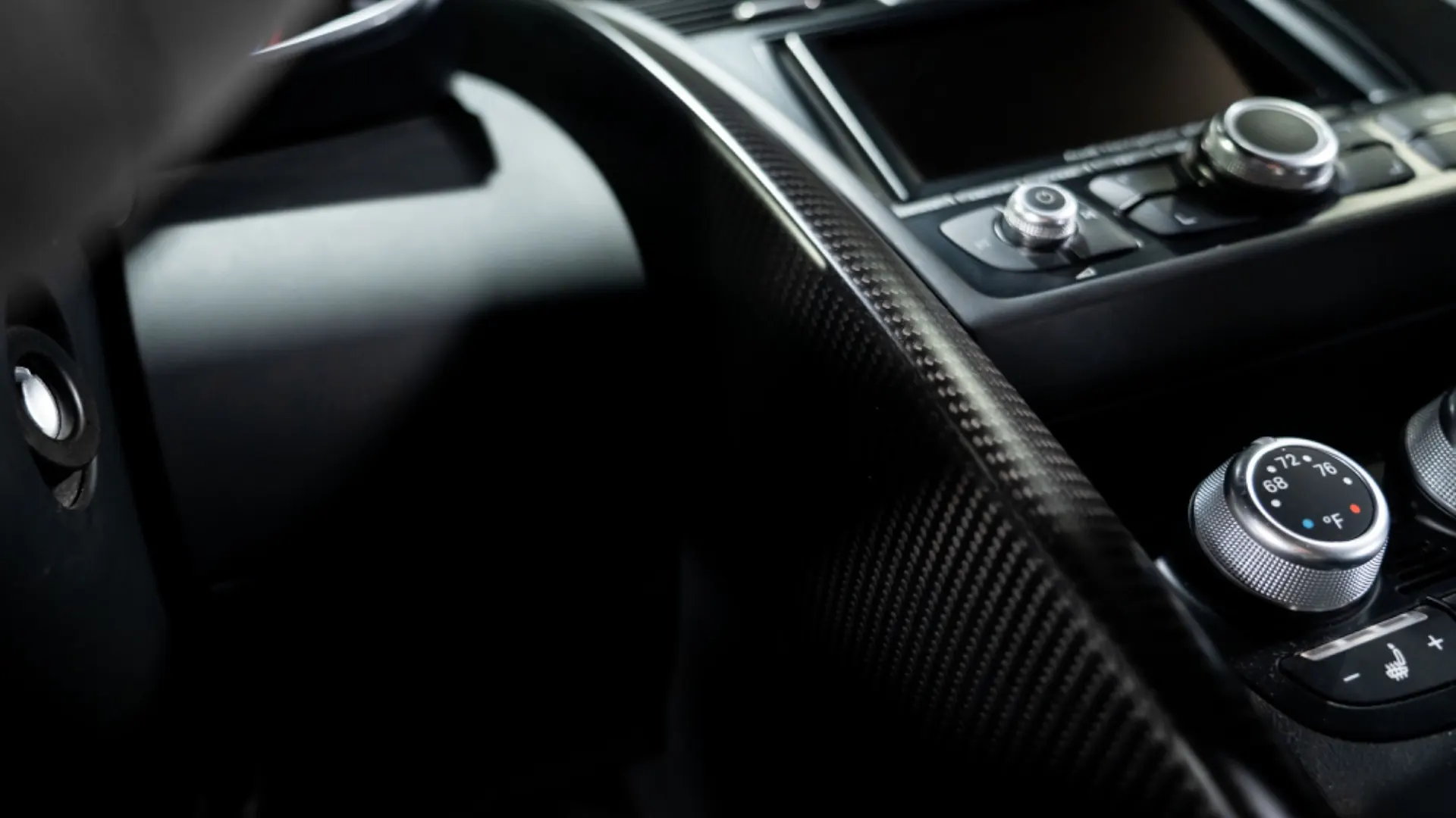 Audi R8 — photo 28
