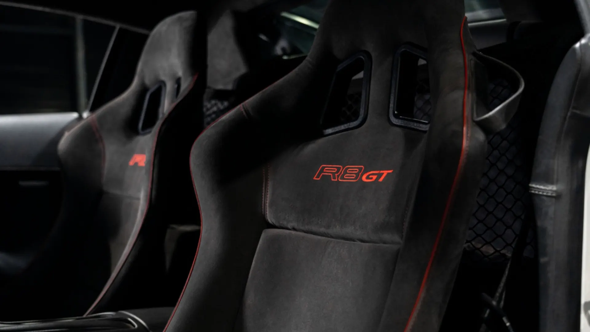 Audi R8 — photo 18