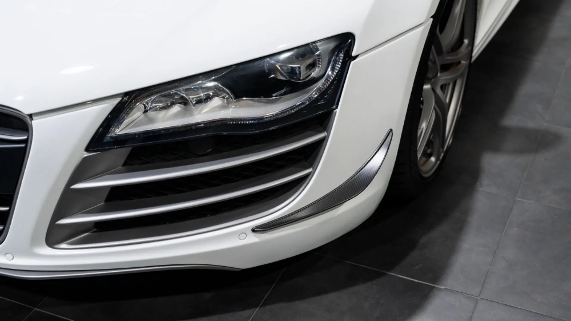 Audi R8 — photo 12