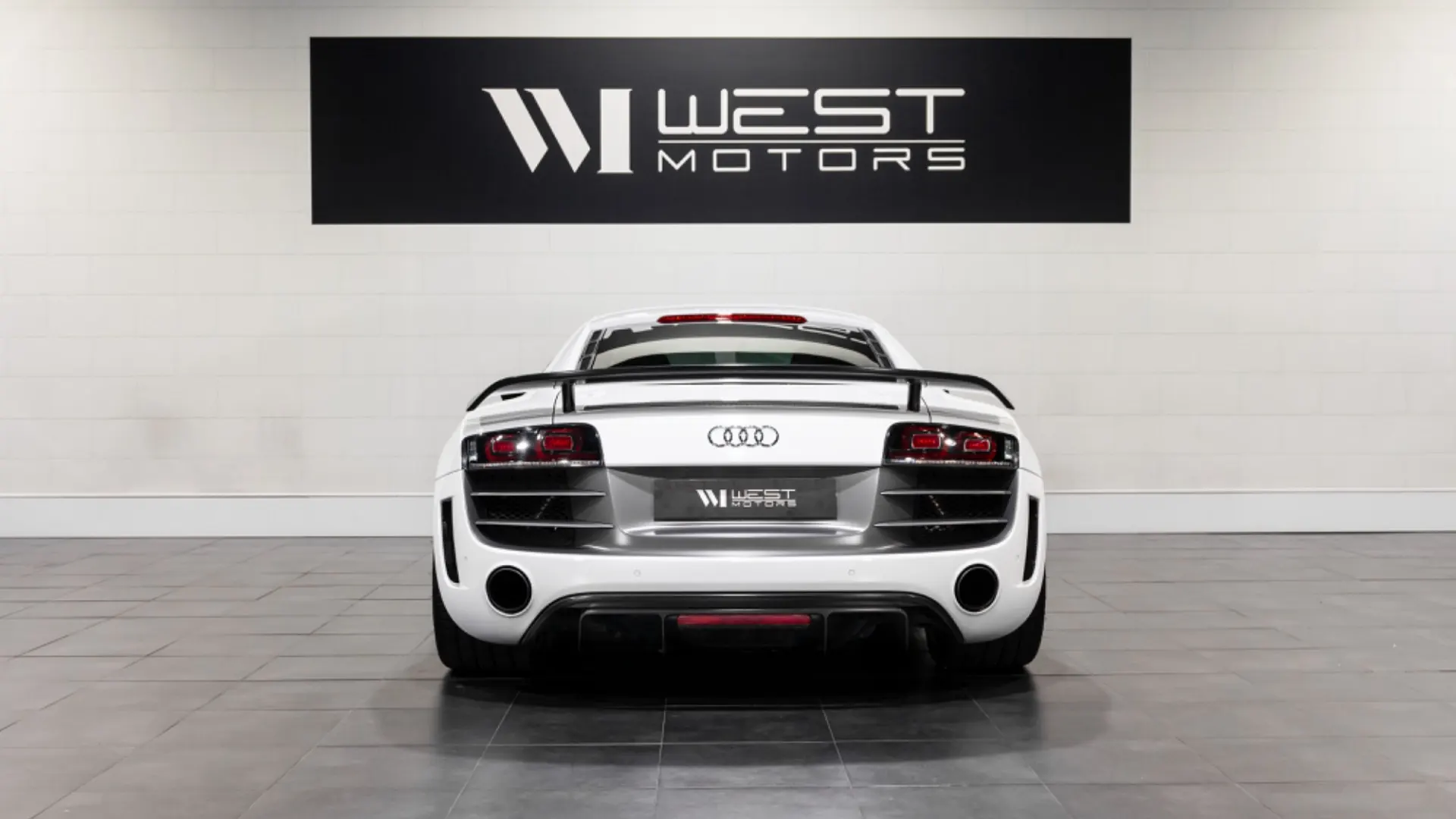 Audi R8 — photo 5