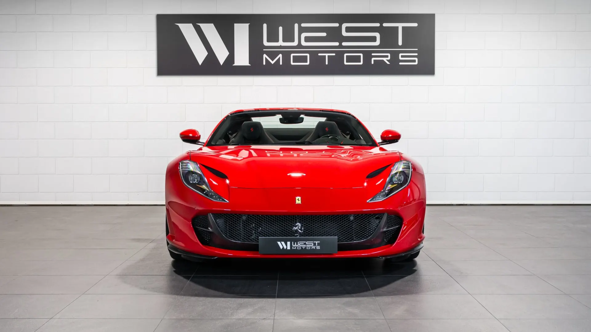 Ferrari 812 — photo 2