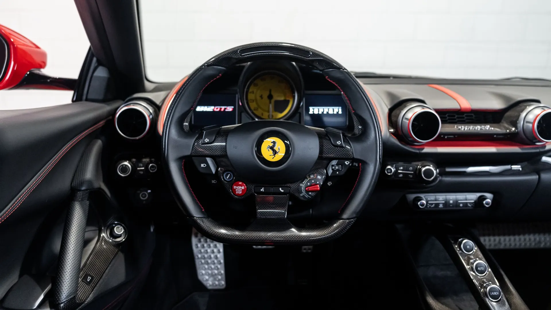 Ferrari 812 — photo 25
