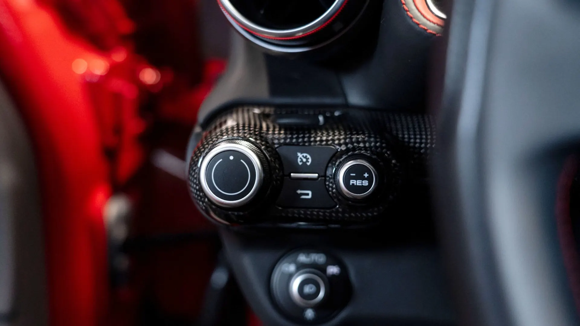 Ferrari 812 — photo 27