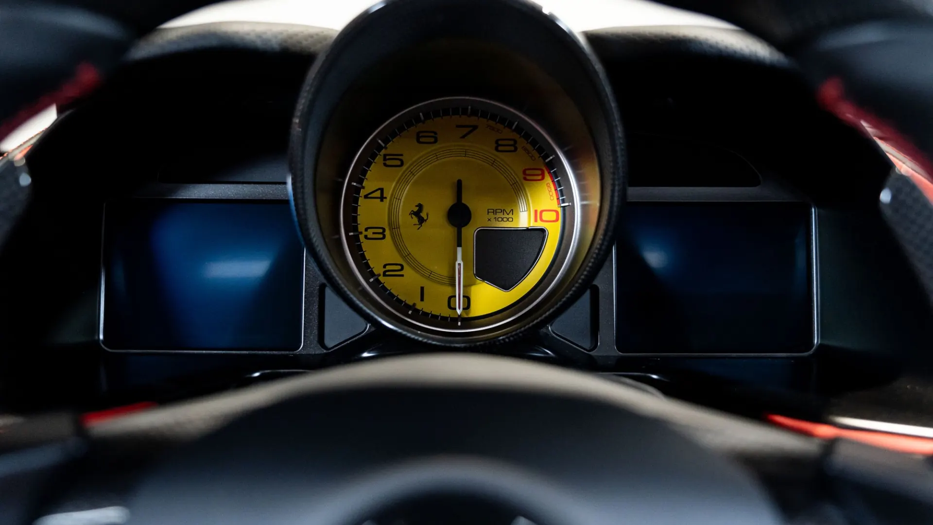 Ferrari 812 — photo 26