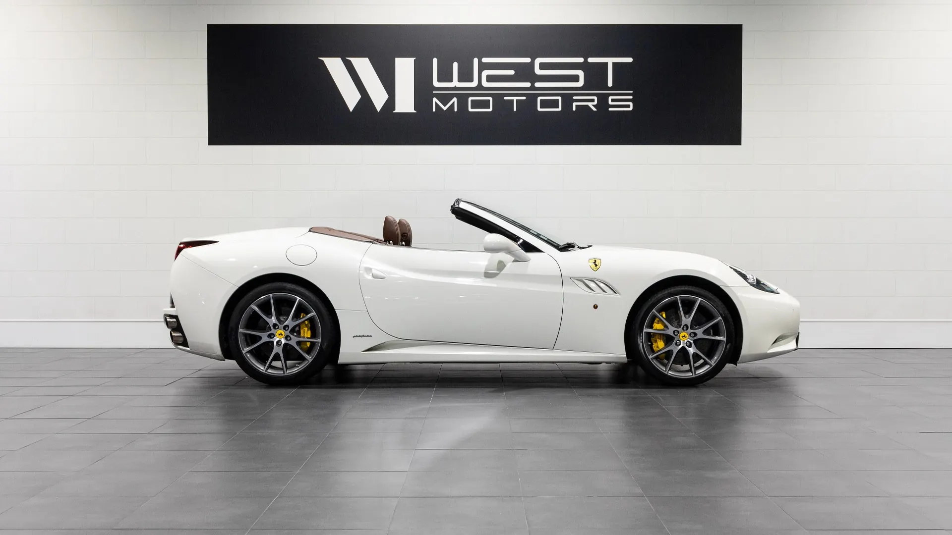 Ferrari California — photo 4