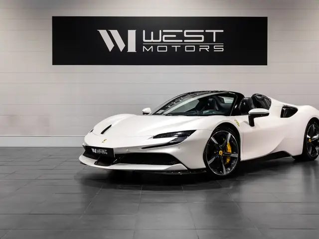 Ferrari SF90