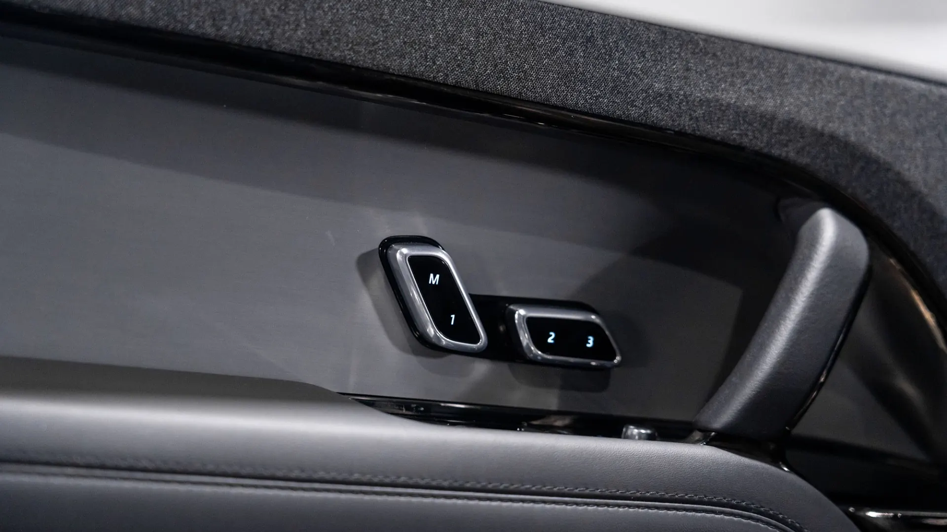 Land Rover Range Rover Sport — photo 29