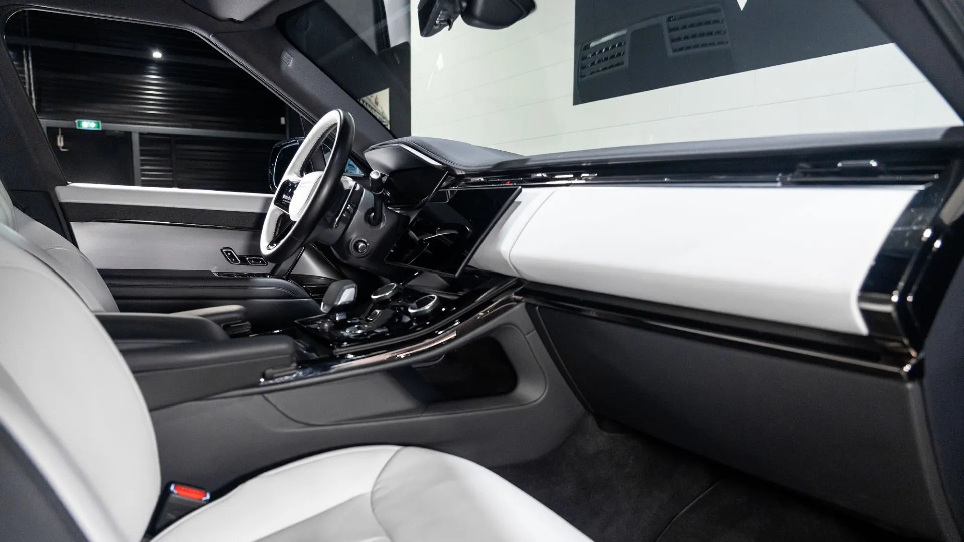 Land Rover Range Rover Sport — photo 14