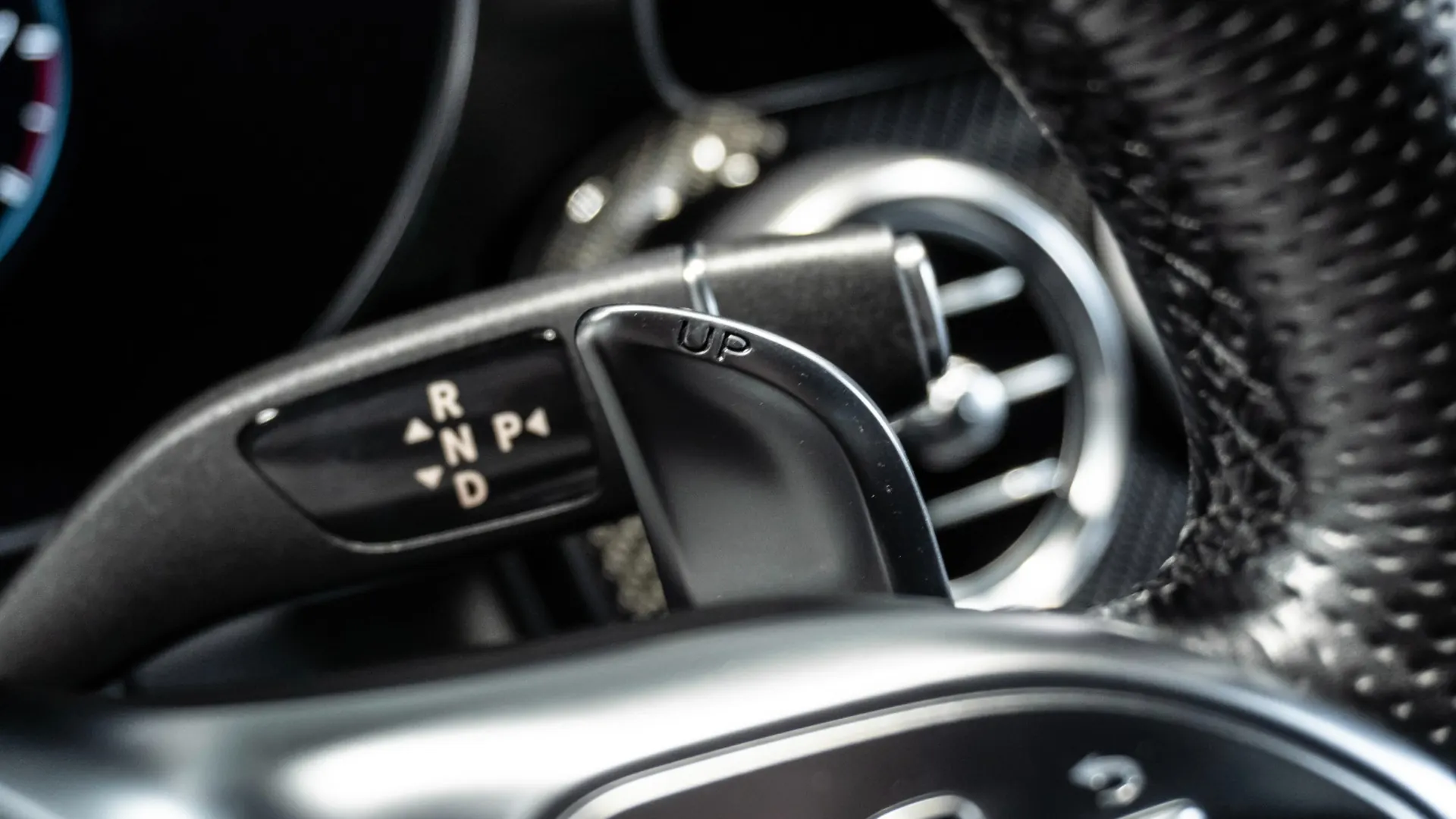 Mercedes-Benz GLC — photo 23