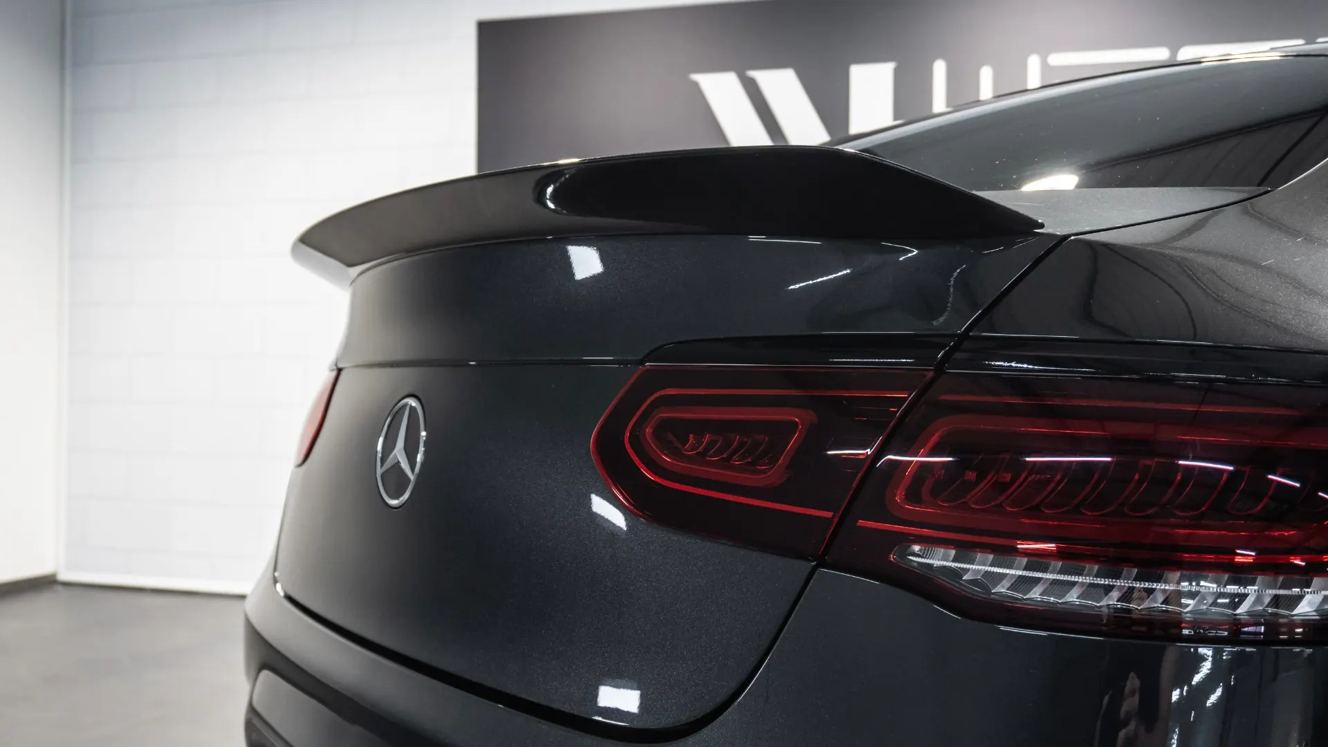Mercedes-Benz GLC — photo 8